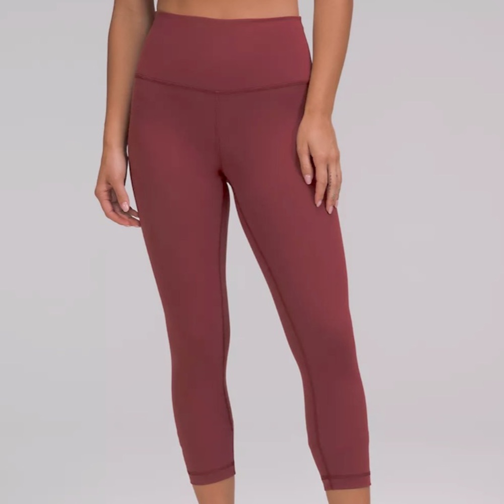 Lululemon Wunder Train High Rise Crop 23”